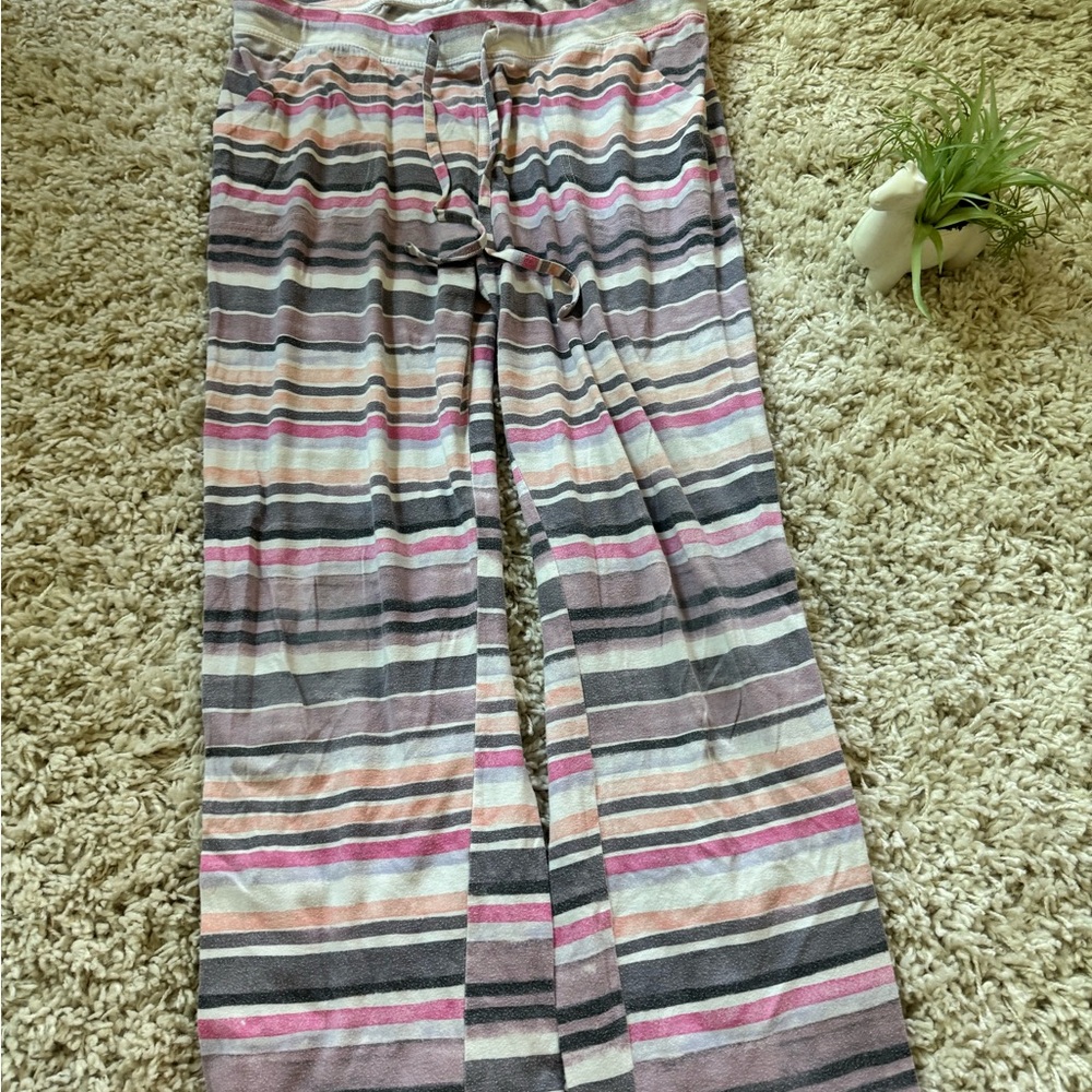 Sonoma pastel pink flowy soft comfortable women’s PJs pajama pants. - Picture 3 of 4